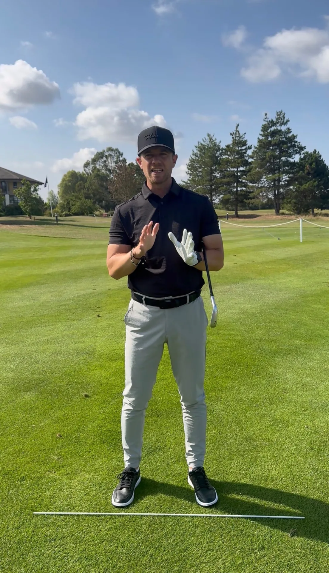 Craig Lockwood coaching on the grass practice area at Five Lakes, Essex